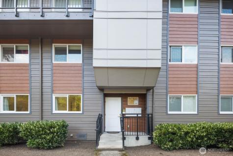 210 SW Clark Street Issaquah WA 98027