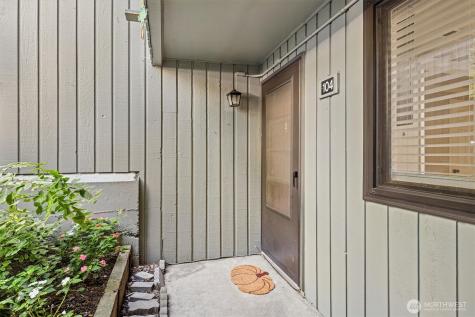 3518 109th Place NE Bellevue WA 98004