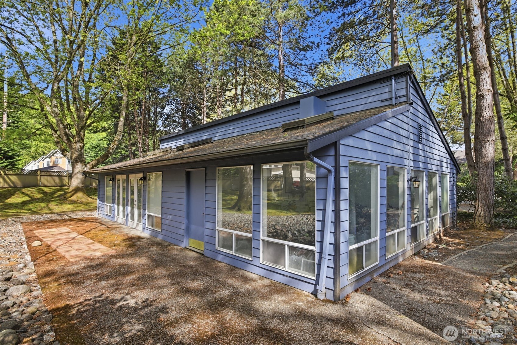 170 Newport Way NW Issaquah WA 98027