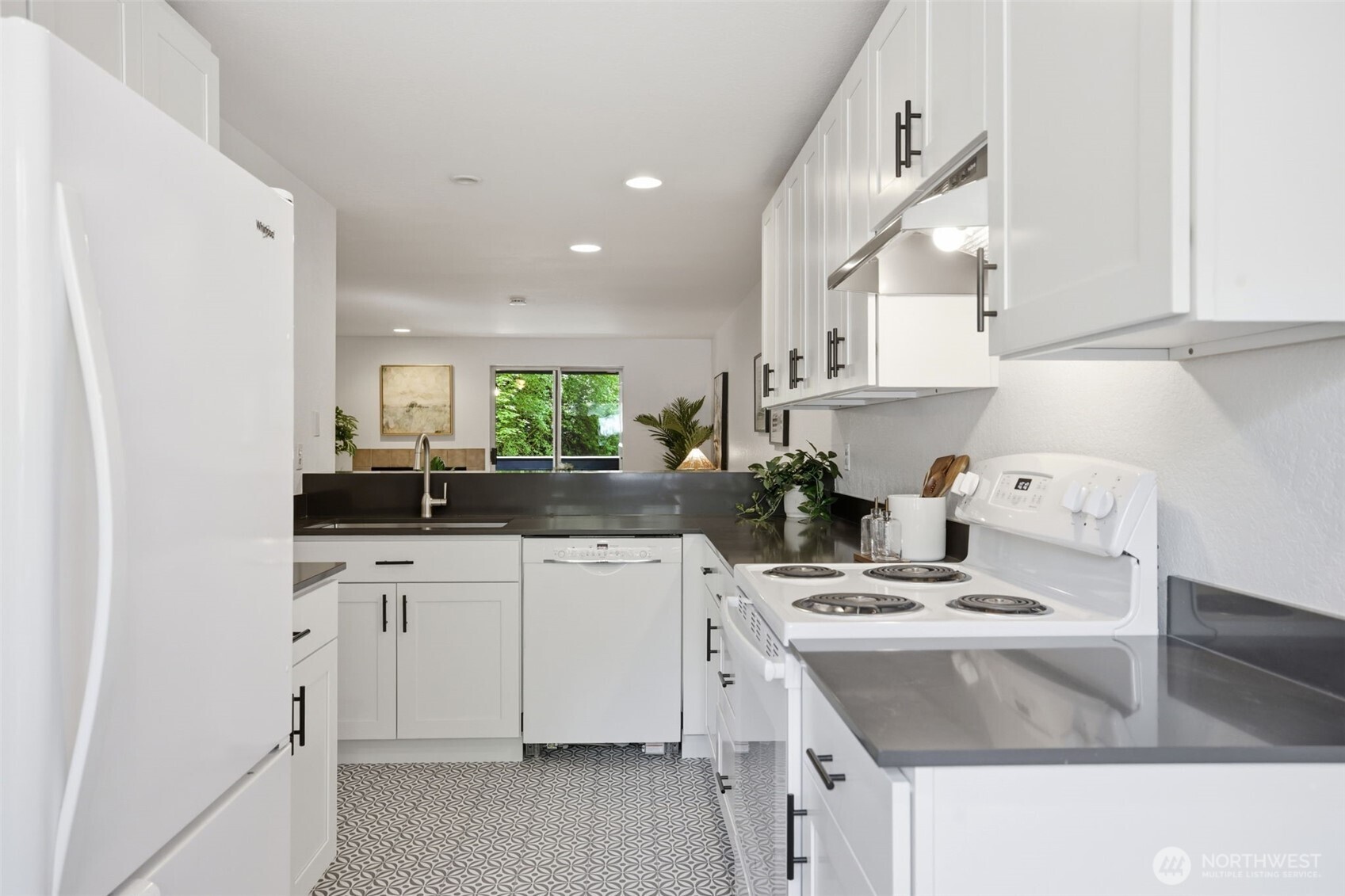 170 Newport Way NW Issaquah WA 98027