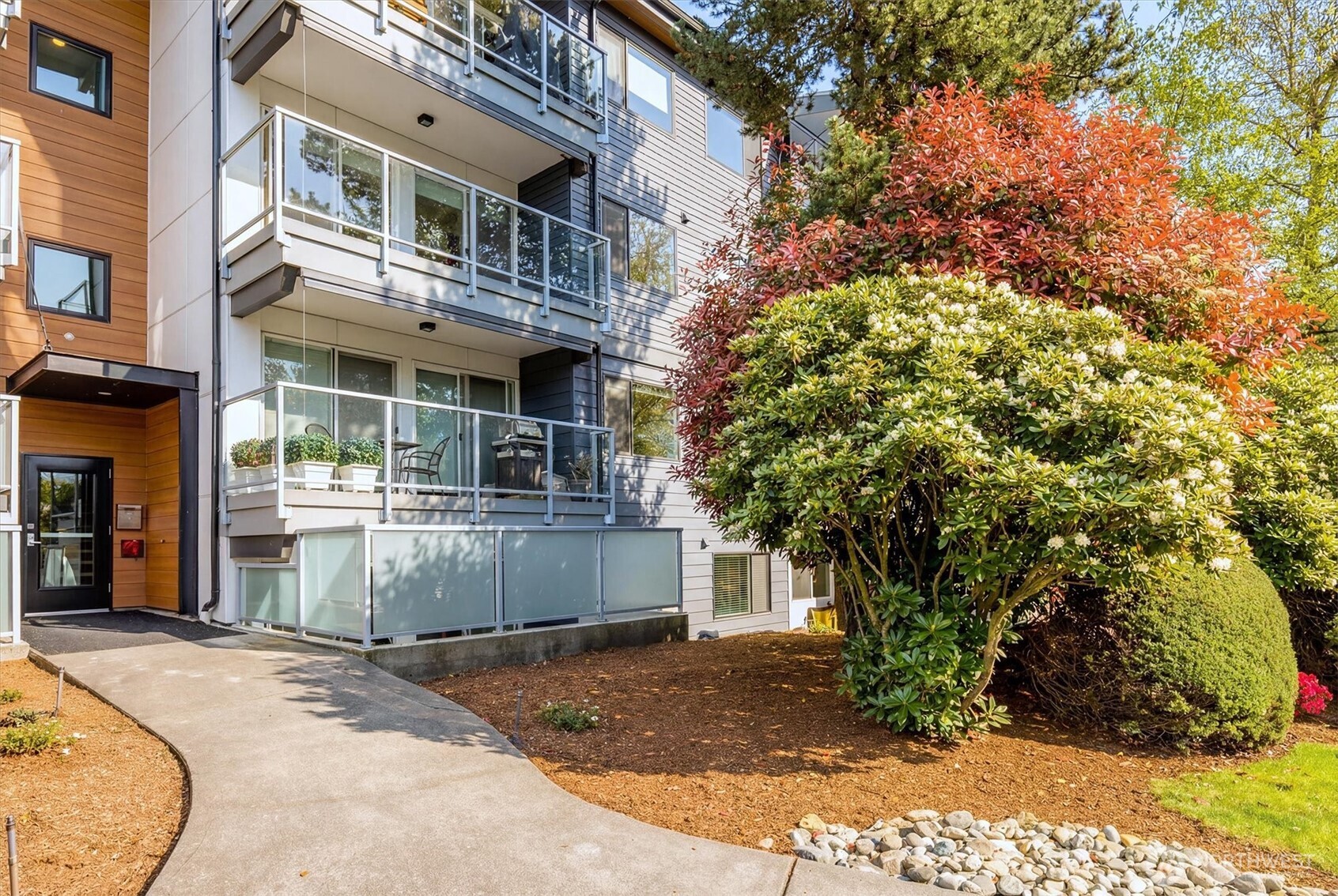 2501 Canterbury Lane E Seattle WA 98112