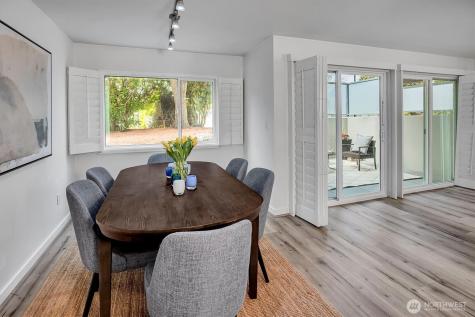 2501 Canterbury Lane E Seattle WA 98112