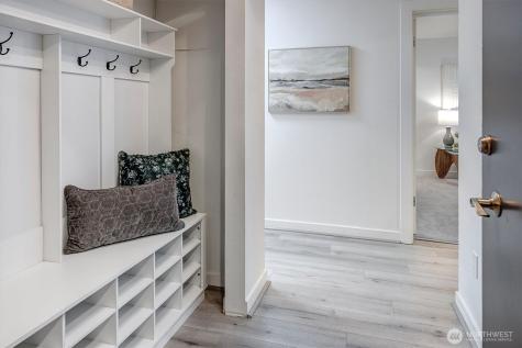 2501 Canterbury Lane E Seattle WA 98112