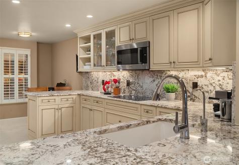 6363 Lake Washington Boulevard NE Kirkland WA 98033