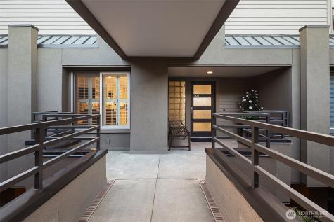 6363 Lake Washington Boulevard NE Kirkland WA 98033