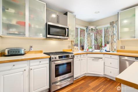 6611 133rd Street SE Snohomish WA 98296