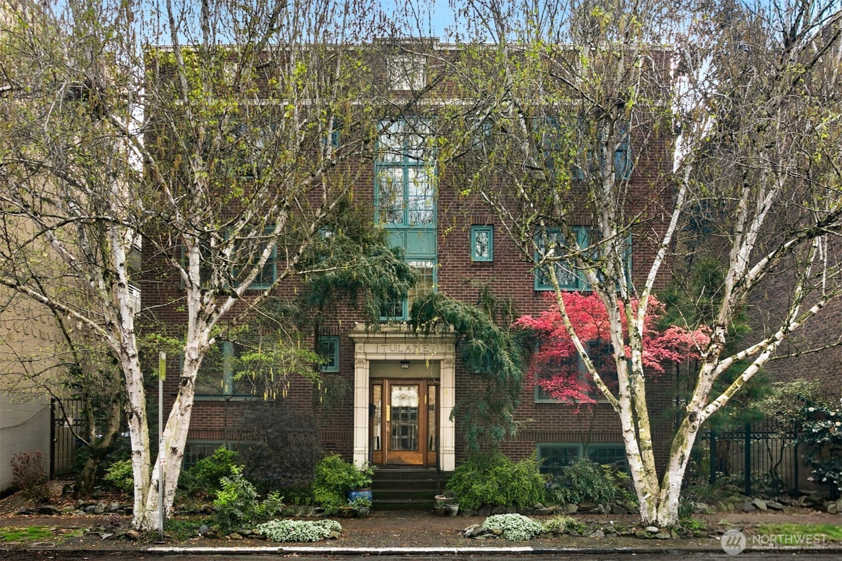 408 Bellevue Avenue E Seattle WA 98102