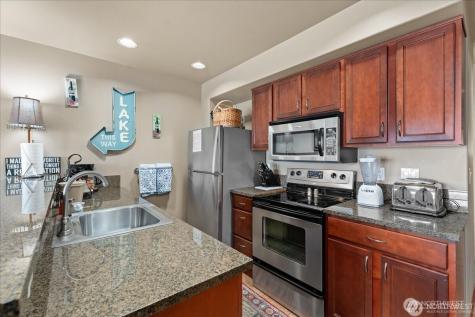 322 W Woodin Avenue Chelan WA 98816
