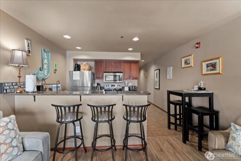 322 W Woodin Avenue Chelan WA 98816