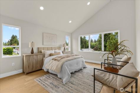 11709 Roosevelt Way NE Seattle WA 98125