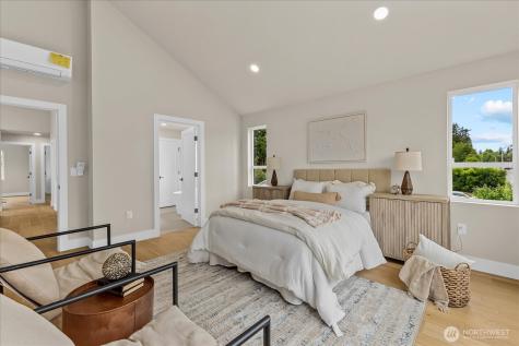 11709 Roosevelt Way NE Seattle WA 98125