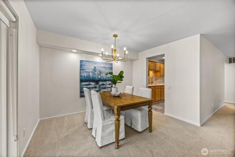17442 NE 40th Place Redmond WA 98052