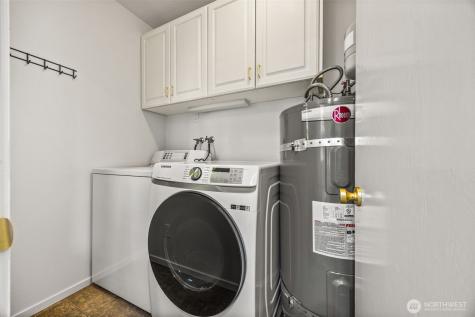 17442 NE 40th Place Redmond WA 98052