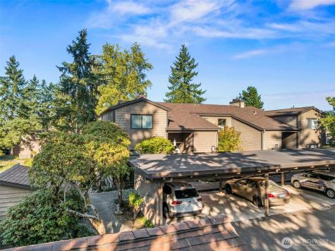 17442 NE 40th Place Redmond WA 98052