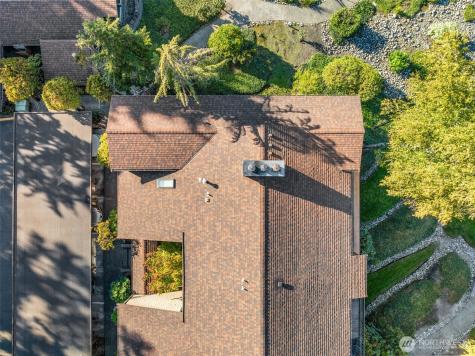 17442 NE 40th Place Redmond WA 98052