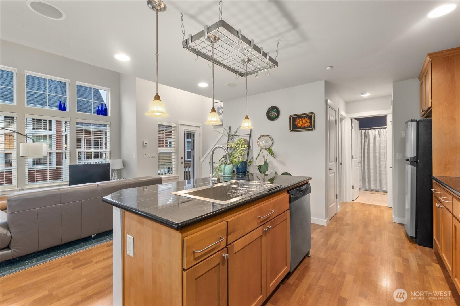 5912 31st Avenue SW Seattle WA 98126