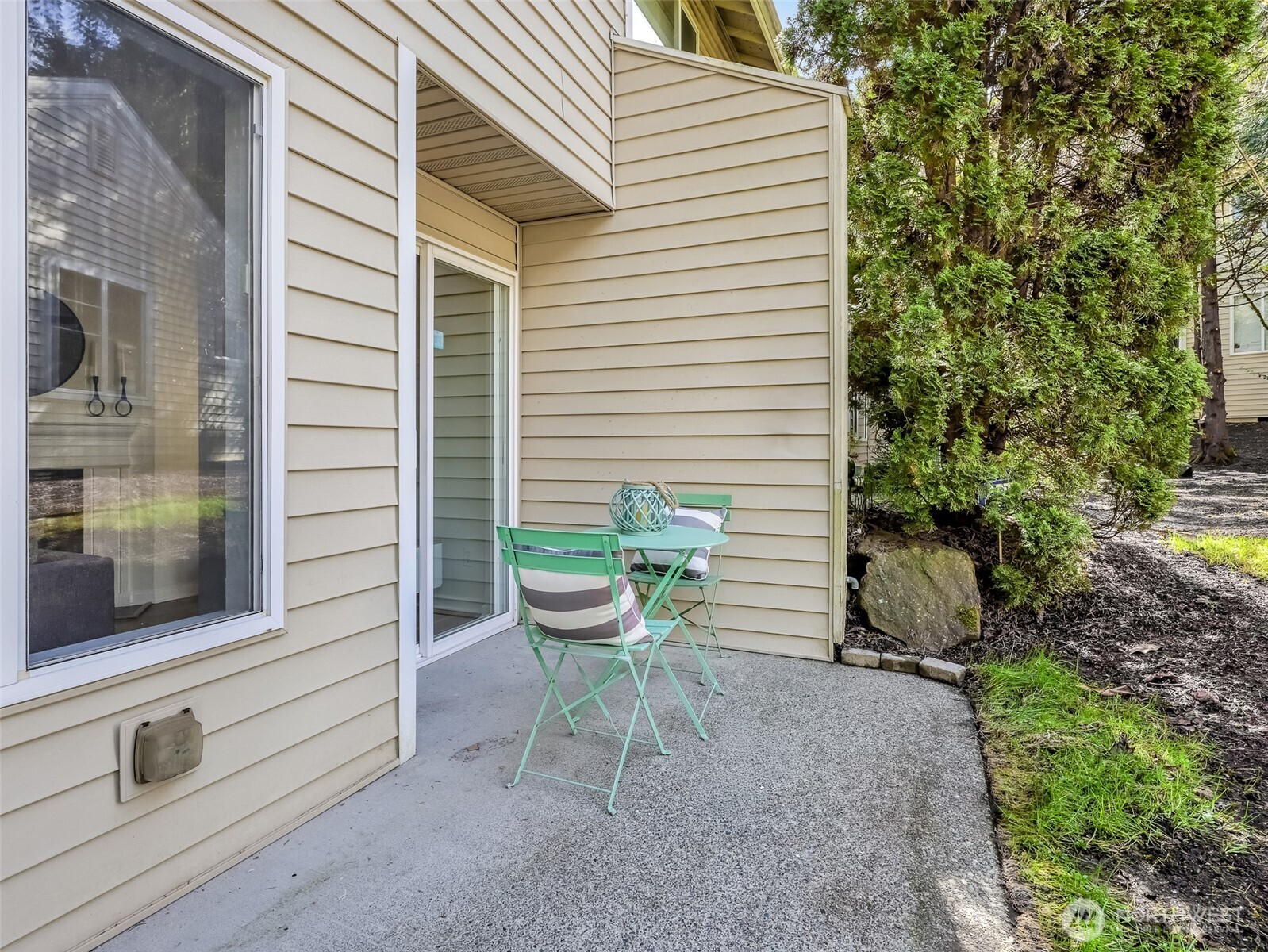 2300 Jefferson Avenue NE Renton WA 98056
