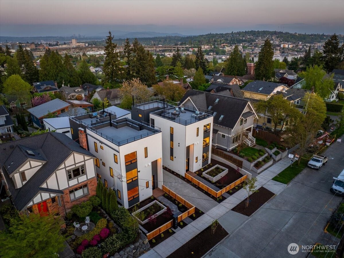 4120 Burke Avenue N Seattle WA 98103