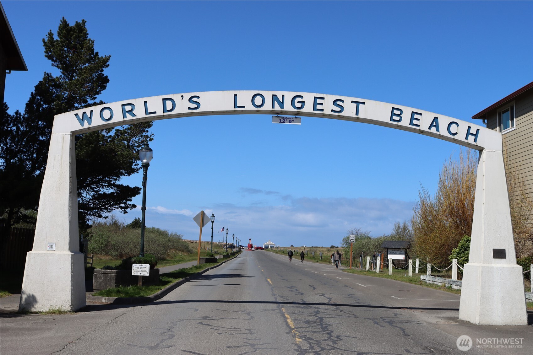 205 Bolstad Avenue W Long Beach WA 98631