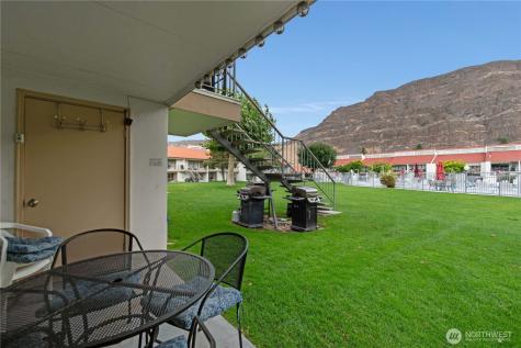8903 Crescent Bar Road NW Quincy WA 98848