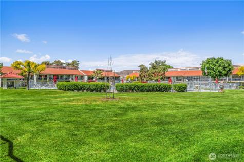 8903 Crescent Bar Road NW Quincy WA 98848