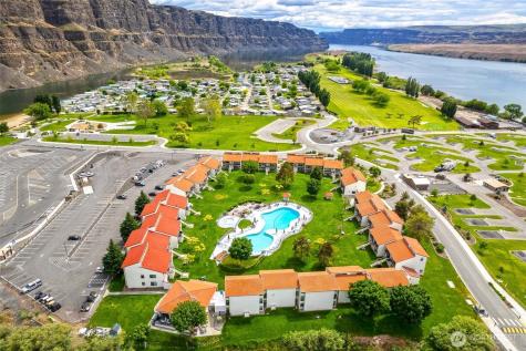 8903 Crescent Bar Road NW Quincy WA 98848