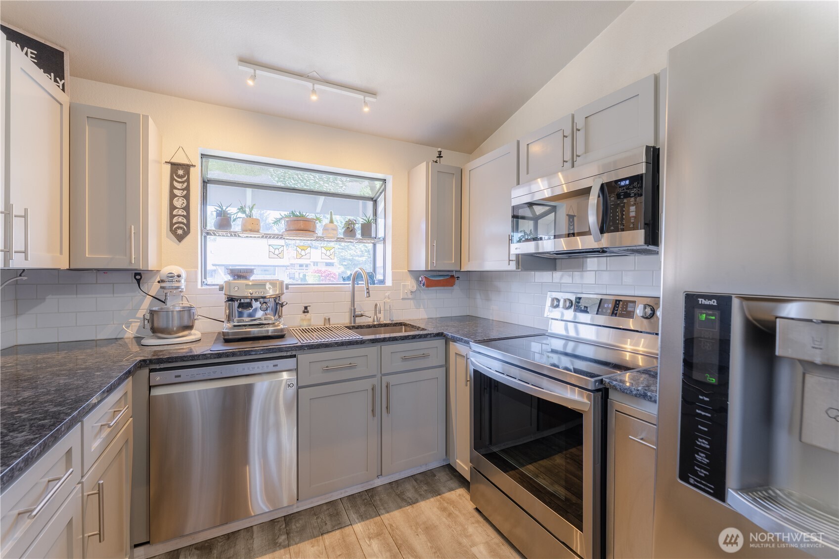 3435 Auburn Way S Auburn WA 98092