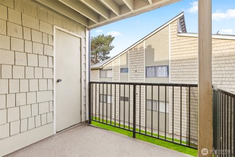 2020 Grant Avenue S Renton WA 98055
