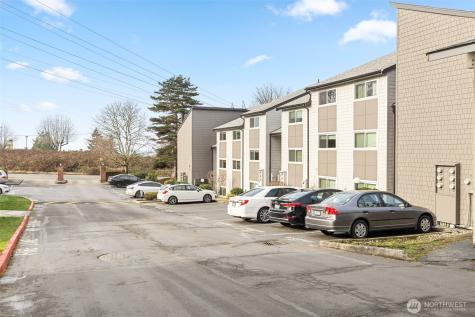 2020 Grant Avenue S Renton WA 98055