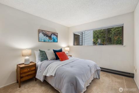 13741 15th Avenue NE Seattle WA 98125
