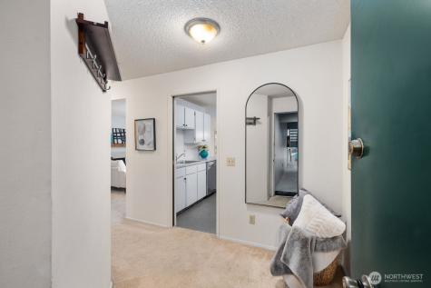 13741 15th Avenue NE Seattle WA 98125