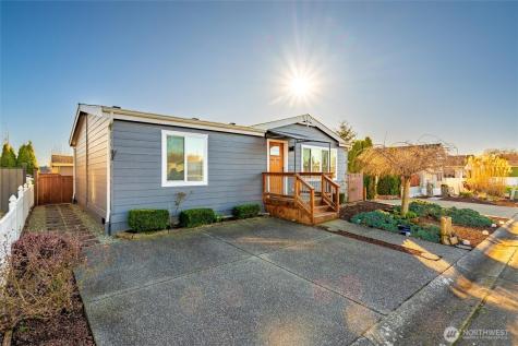 4751 Birch Bay Lynden Road Blaine WA 98230