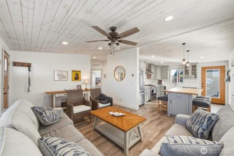 4751 Birch Bay Lynden Road Blaine WA 98230