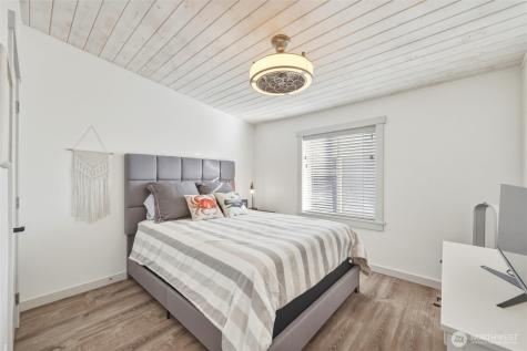 4751 Birch Bay Lynden Road Blaine WA 98230