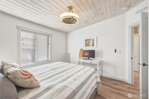 4751 Birch Bay Lynden Road Blaine WA 98230