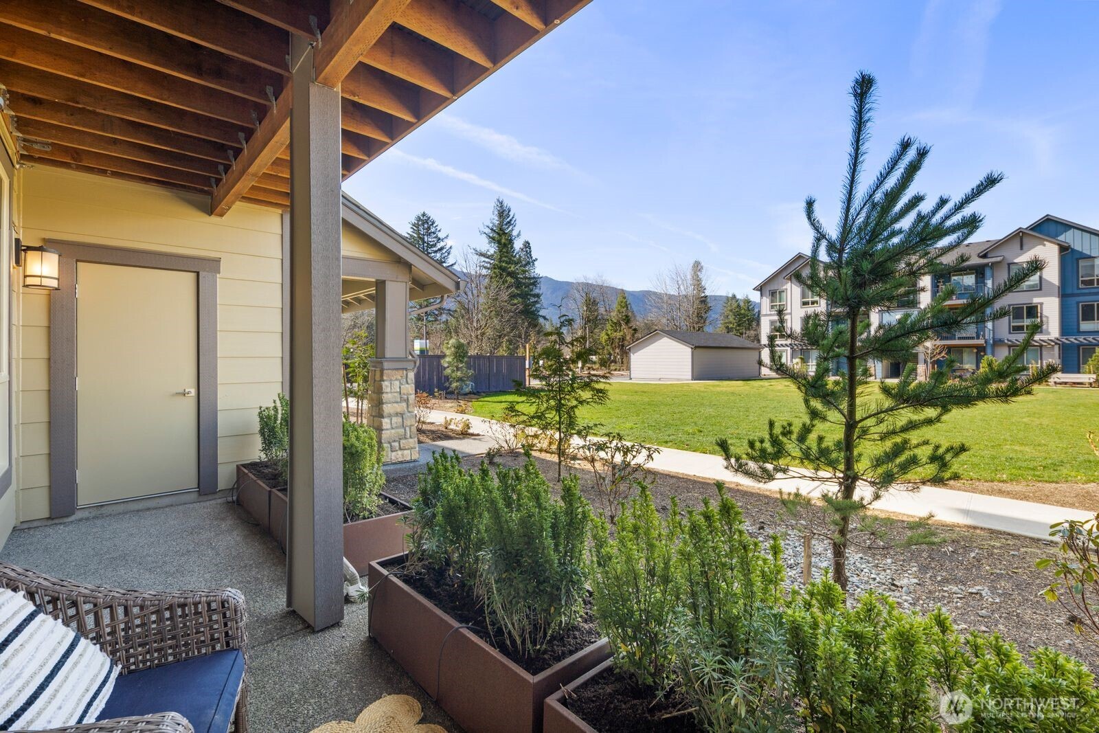 1237 Meander Way SE North Bend WA 98045