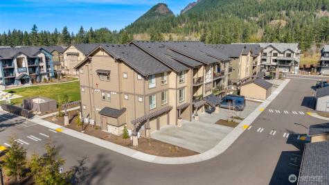 1237 Meander Way SE North Bend WA 98045