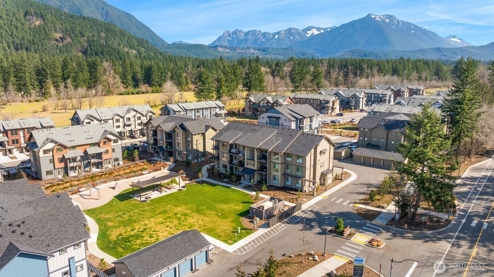 1237 Meander Way SE North Bend WA 98045