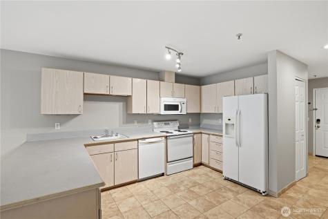 18210 73rd Avenue NE Kenmore WA 98028
