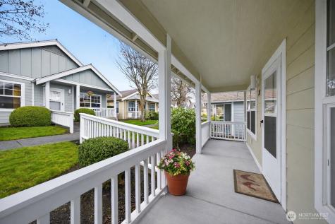 161 W Whidbey Avenue Oak Harbor WA 98277