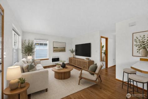 161 W Whidbey Avenue Oak Harbor WA 98277
