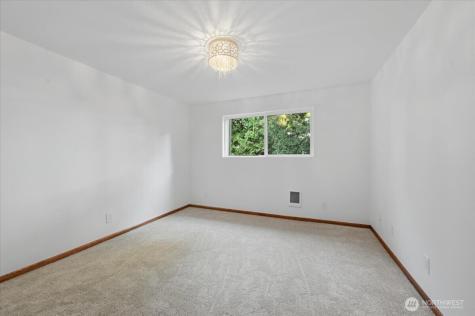 22107 66th Avenue W Mountlake Terrace WA 98043