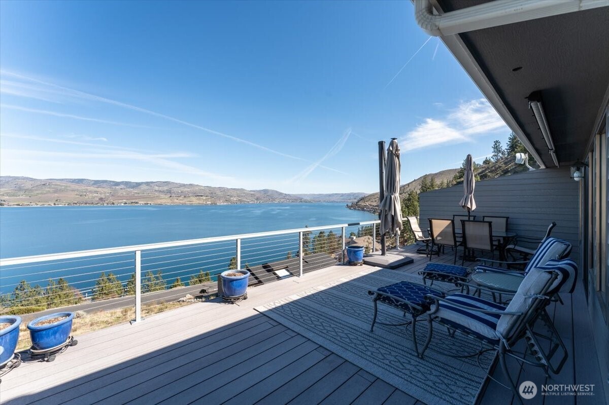 4056 Lakeveiw Place Chelan WA 98816