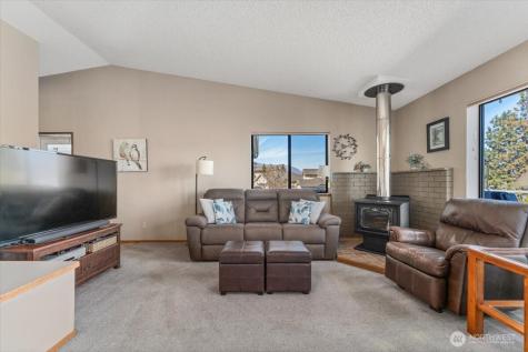 4056 Lakeveiw Place Chelan WA 98816