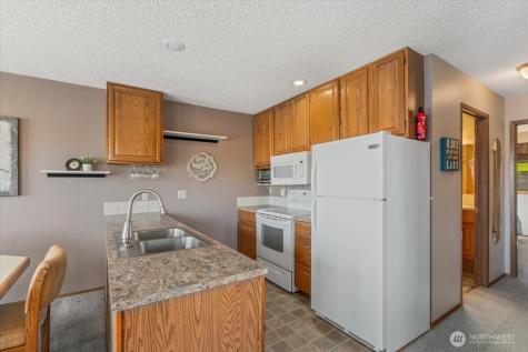 4056 Lakeveiw Place Chelan WA 98816