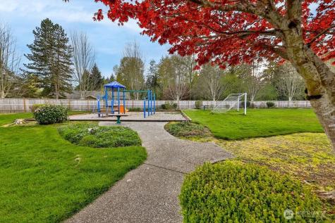 10024 13th Street SE Everett WA 98208