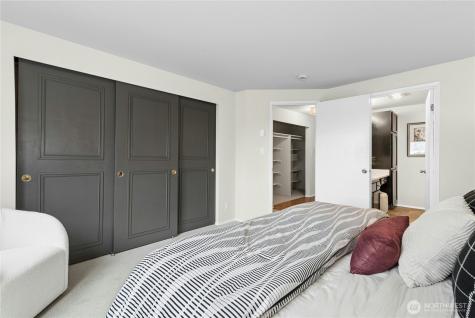 8720 Phinney Avenue N Seattle WA 98103