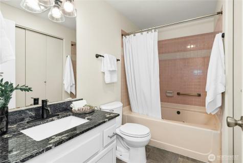 8720 Phinney Avenue N Seattle WA 98103