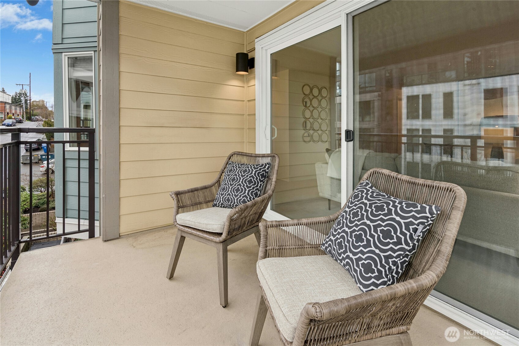 8720 Phinney Avenue N Seattle WA 98103