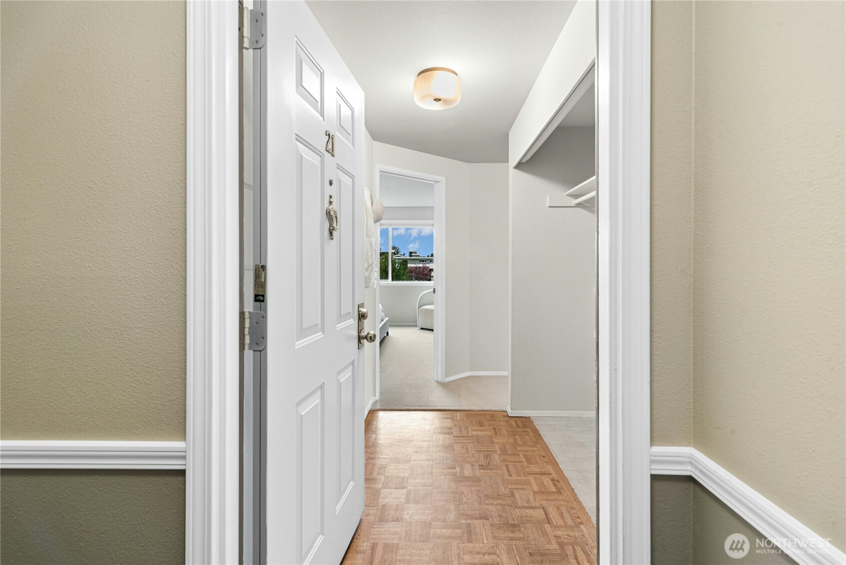 8720 Phinney Avenue N Seattle WA 98103